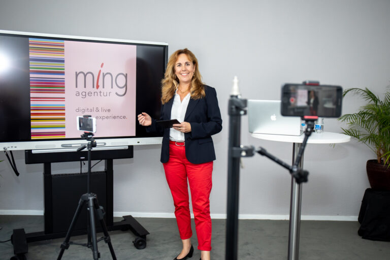 Ewa Ming_LimeRiver_Studio_Videomarketing